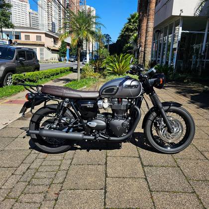 TRIUMPH BONNEVILLE T120 BLACK 1200 TRIUMPH BONNEVILLE T120 BLACK 1200
